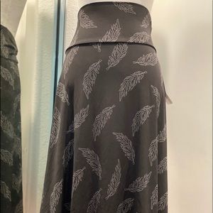 NWT Lularoe azure sz S feathers